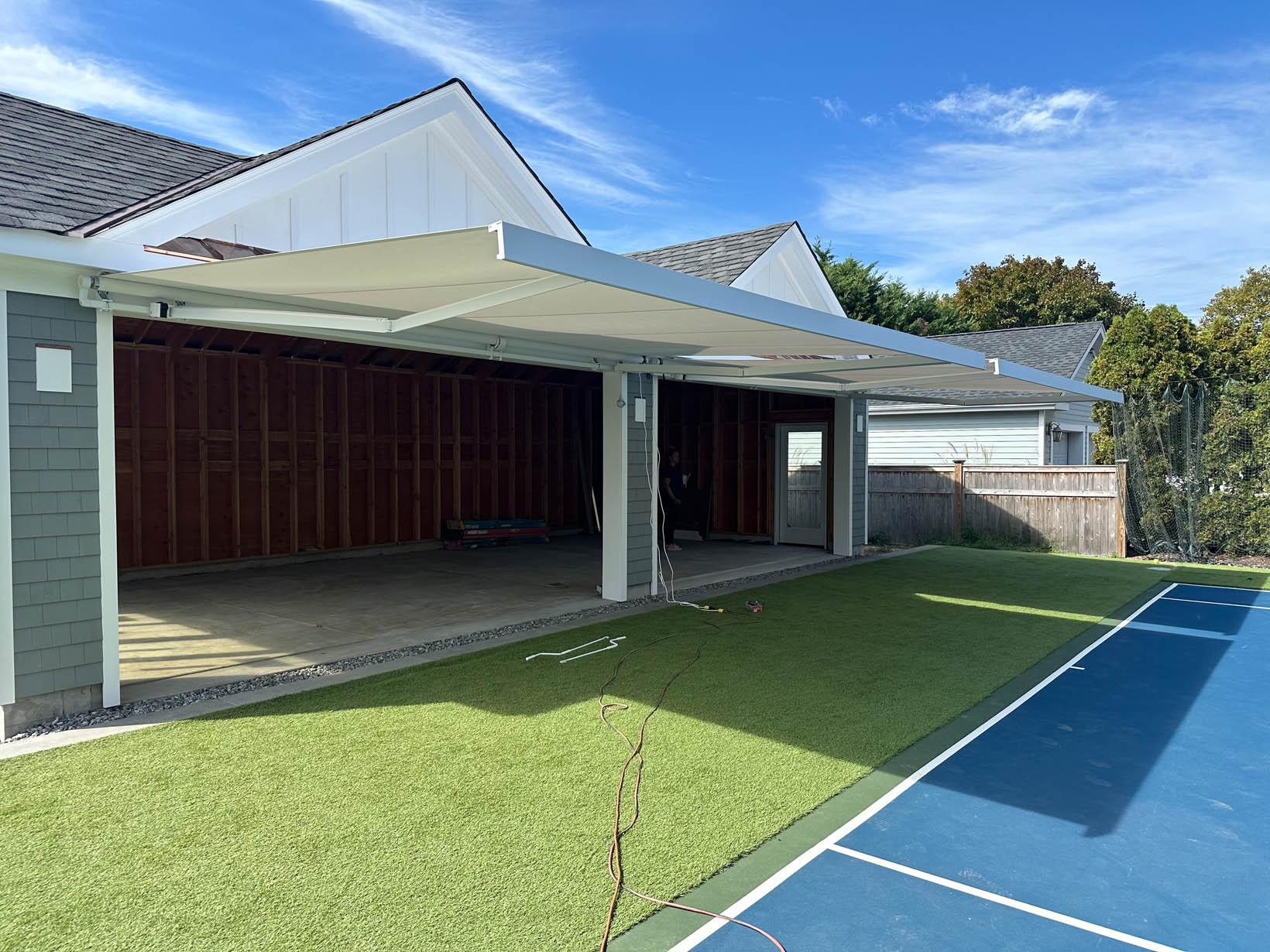 Retractable Outdoor Cover